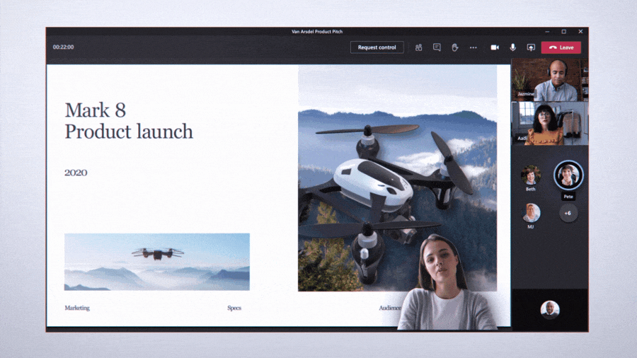 Microsoft-Teams-Custom-layouts-presenter-at-forefront.gif